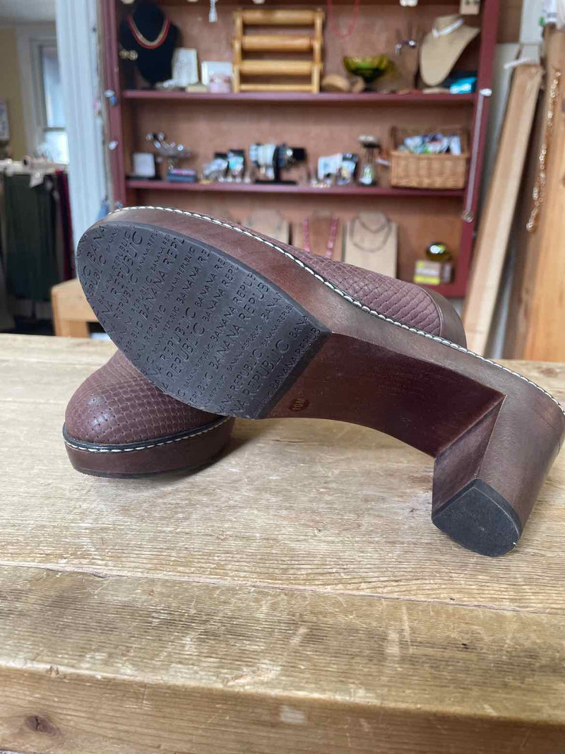 Shoe Size 10 Banana Republic Shoes
