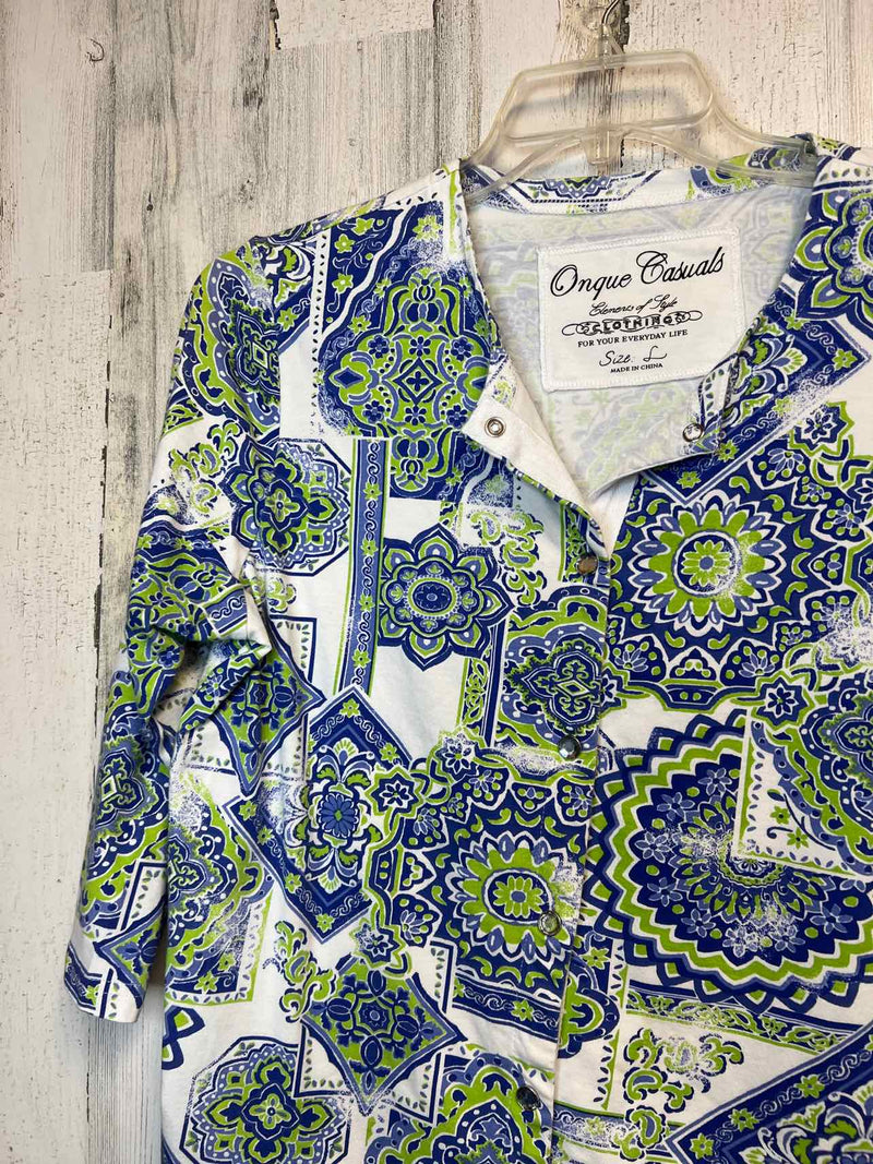 Boutique Size L Shirt