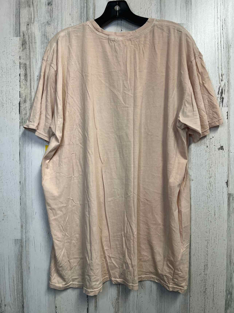Urban Outfitters Size One Size Shirt