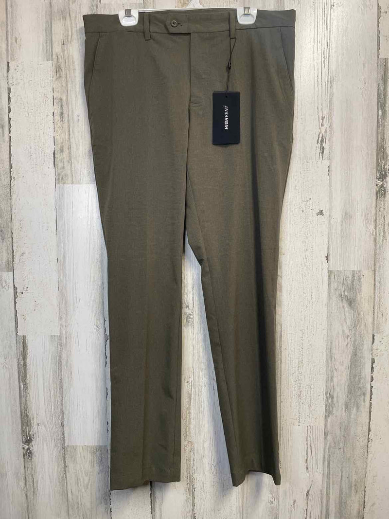 Size 34/32 J.Lindeberg Pants