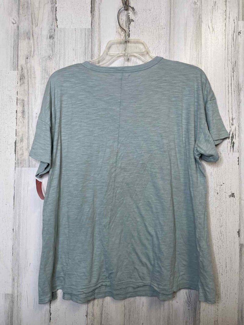 Maurices Size XL Shirt