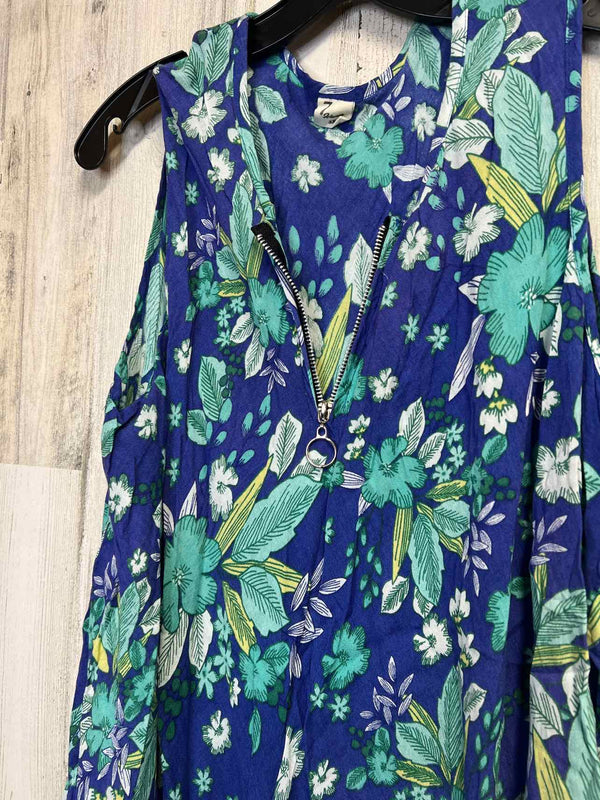 Boutique Size 3X Shirt
