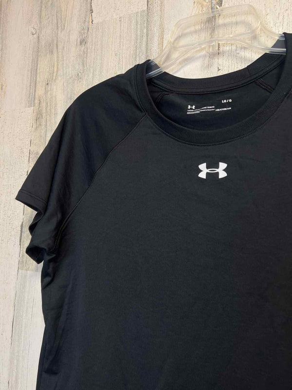 Under Armour Size L Shirt