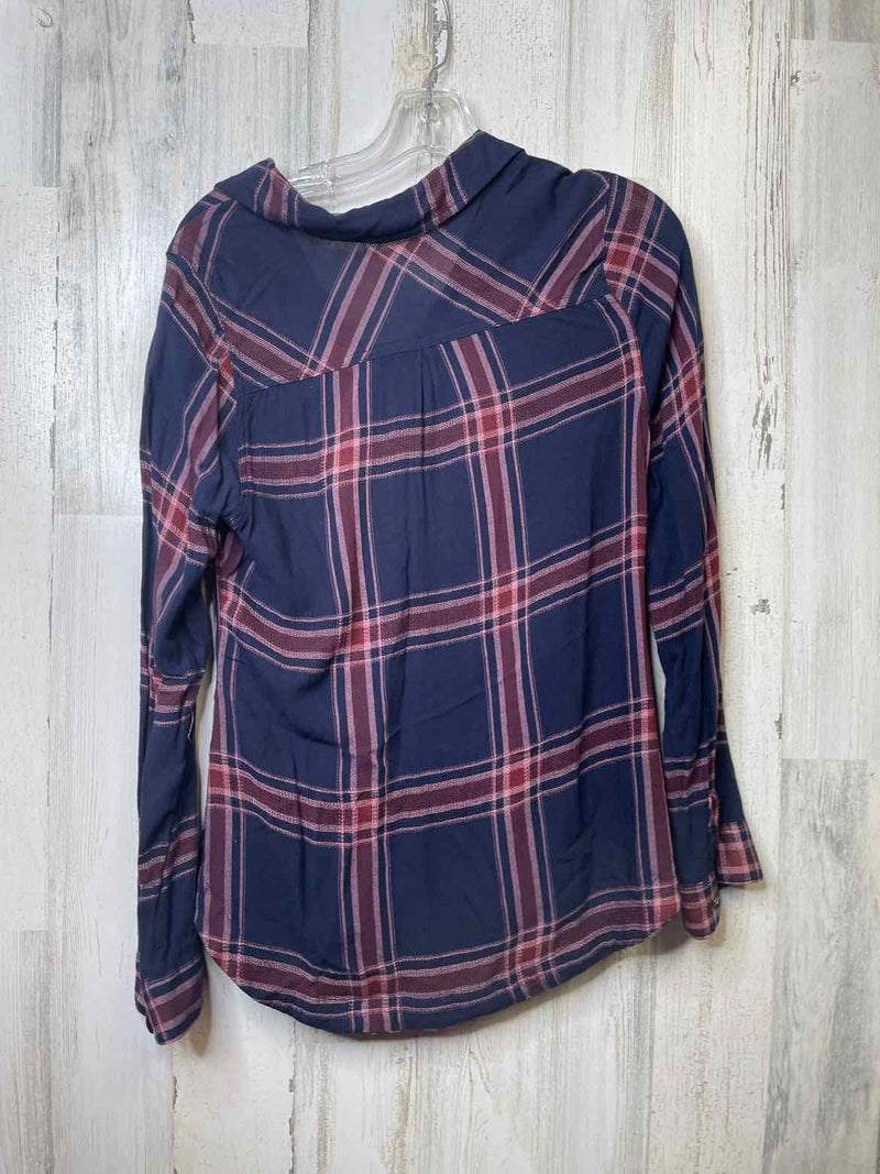 Maurices Size S Shirt