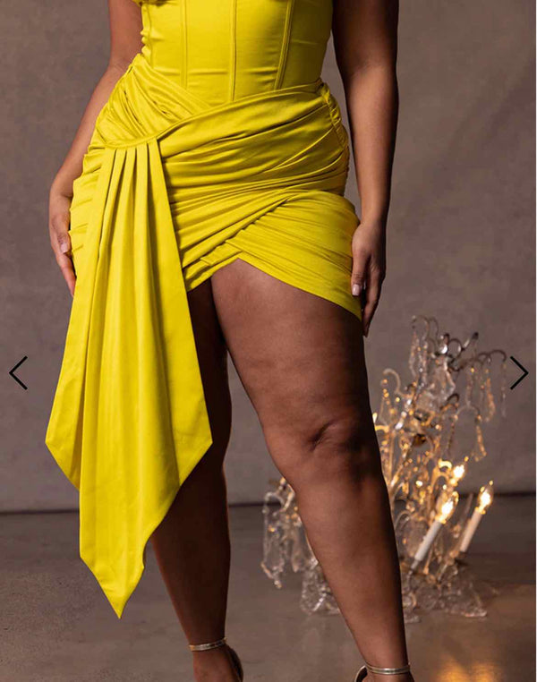 Size 22 Pretty Little Thing Skirt