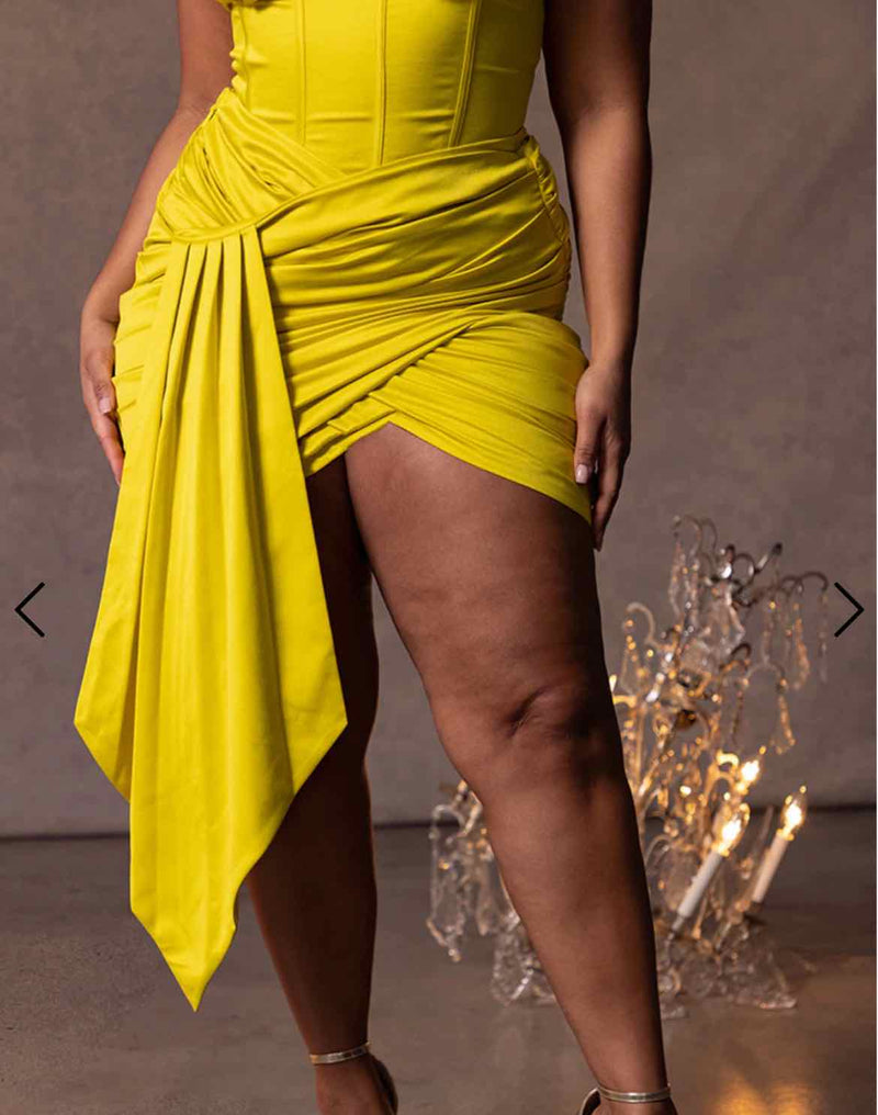 Size 22 Pretty Little Thing Skirt