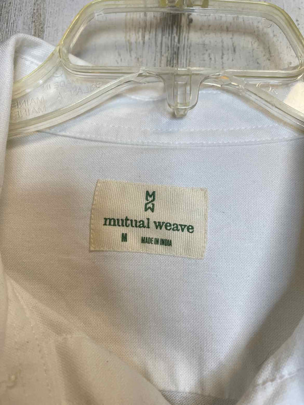 Size M Mutual Weave Shirt