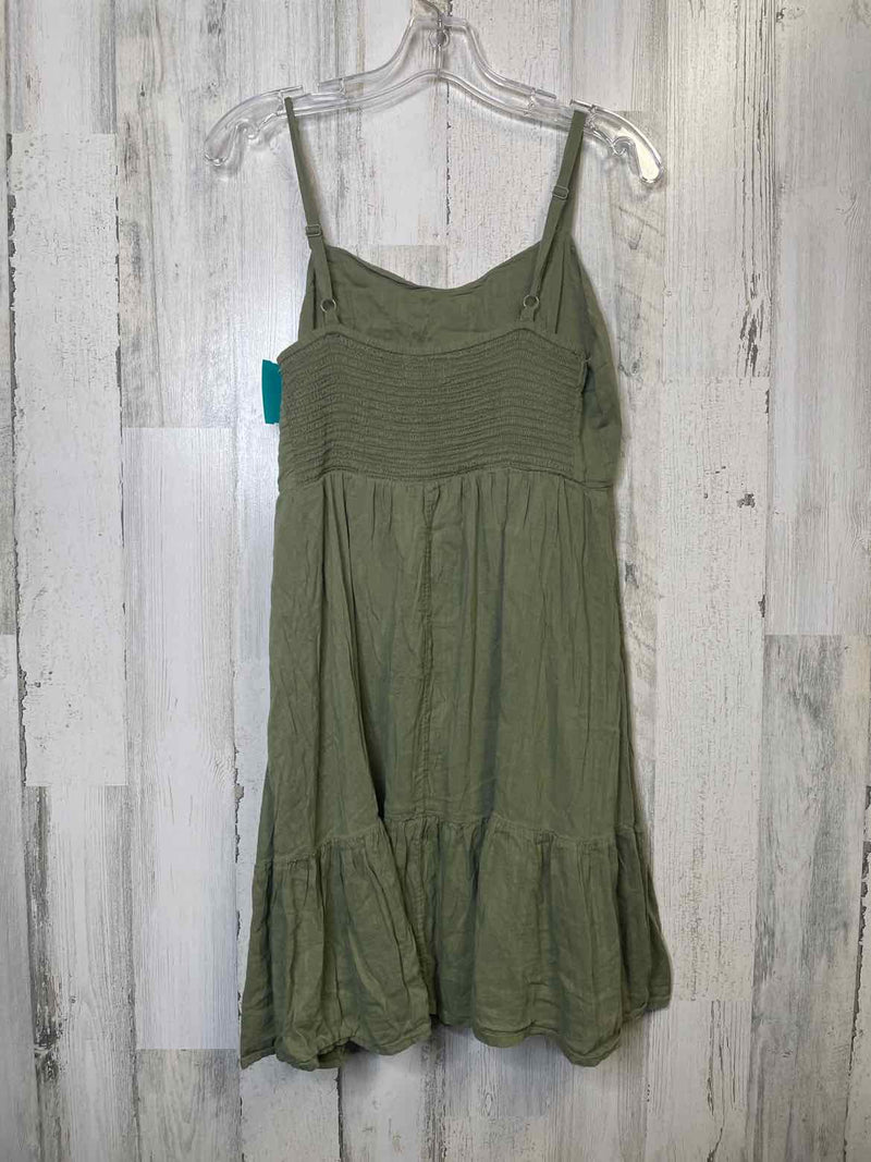 Size M Old Navy Dress