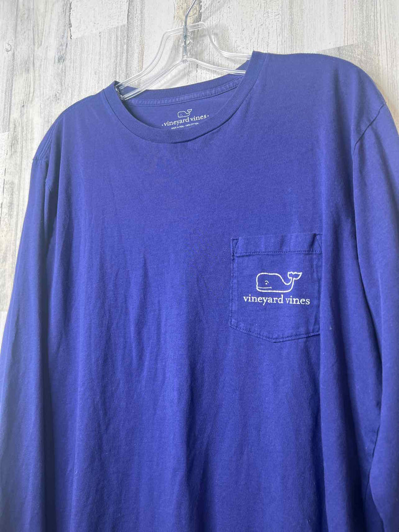 Size M Vineyard Vines Shirt