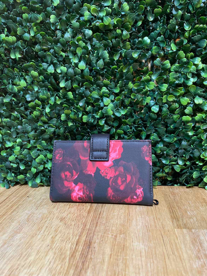 Simply Vera Wang Wallet