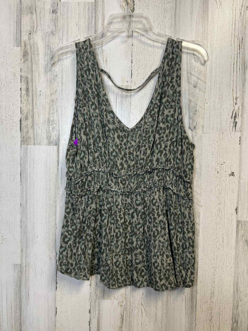 Maurices Size XL Shirt