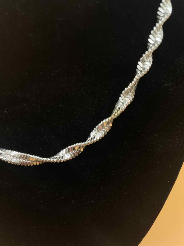 Lauren Conrad Necklace