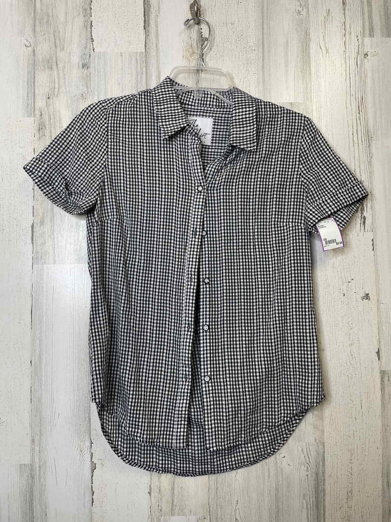 Boutique Size XS Shirt