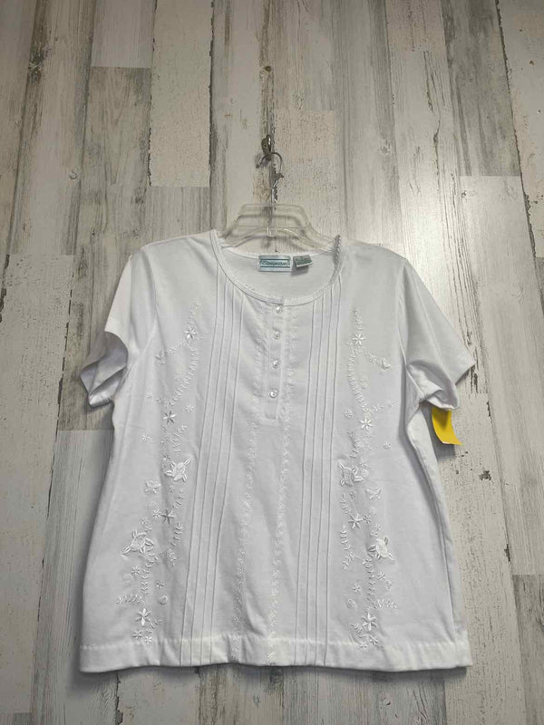 Boutique Size M Shirt