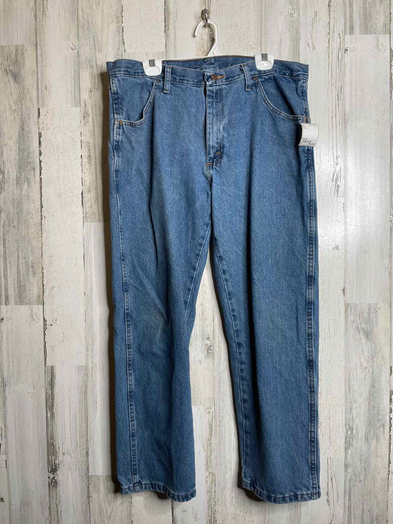 Size 38/29 Rustler Jeans