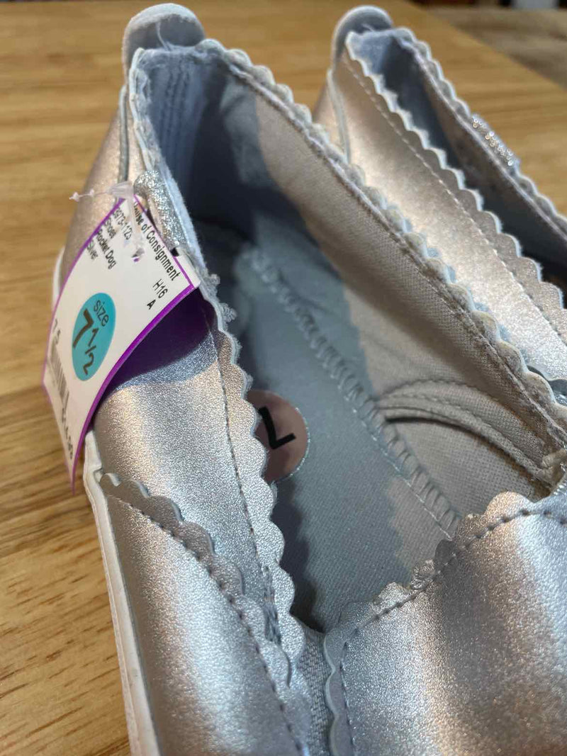 Shoe Size 7.5 Rocket Dog Shoes