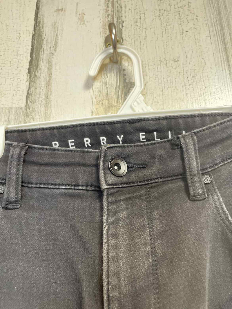 Size 36/32 Perry Ellis Jeans