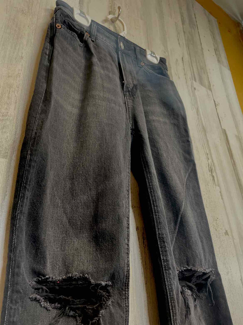 Size 000 American Eagle Jeans