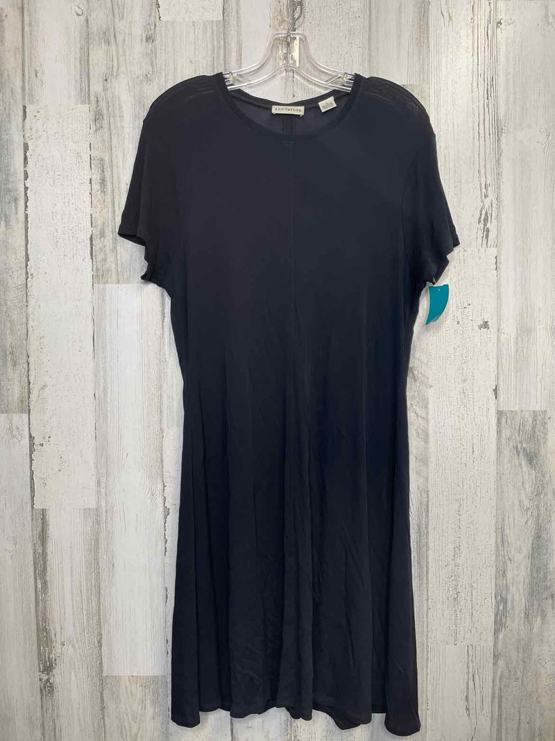 Size L Ann Taylor Dress