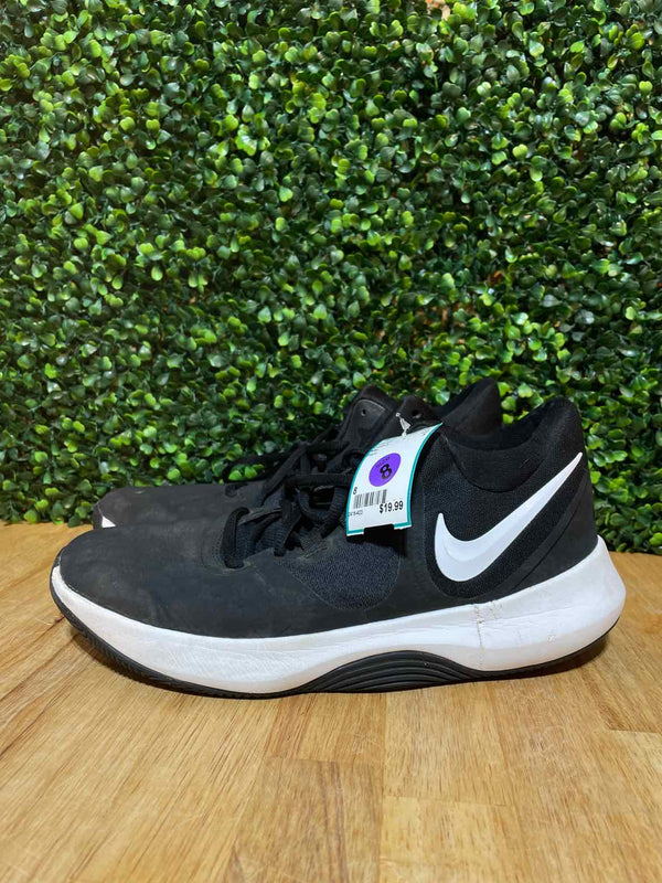 Shoe Size 8 Nike Sneakers