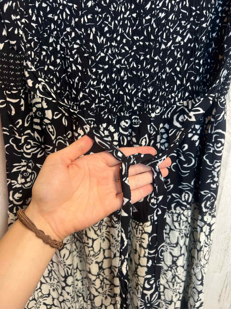 Size L Orvis Dress