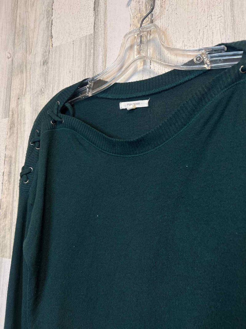 Maurices Size M Shirt