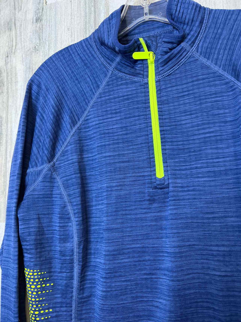 Size L FILA Sweatshirt