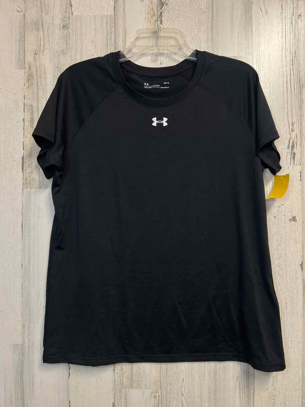 Under Armour Size L Shirt