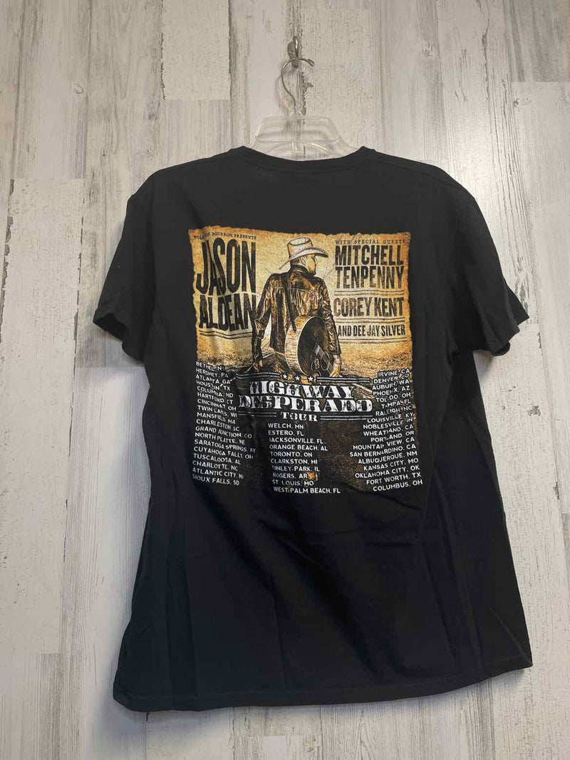 Boutique Size L Shirt
