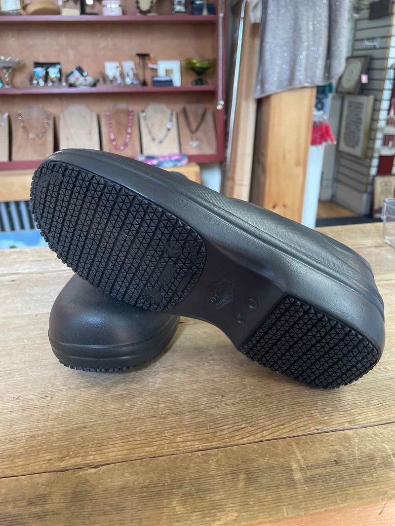 Shoe Size 9 Crocs Shoes