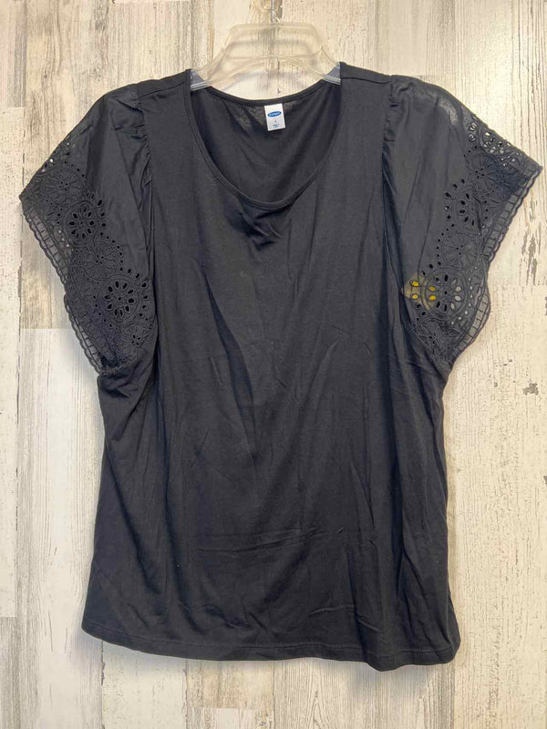 Old Navy Size L Shirt
