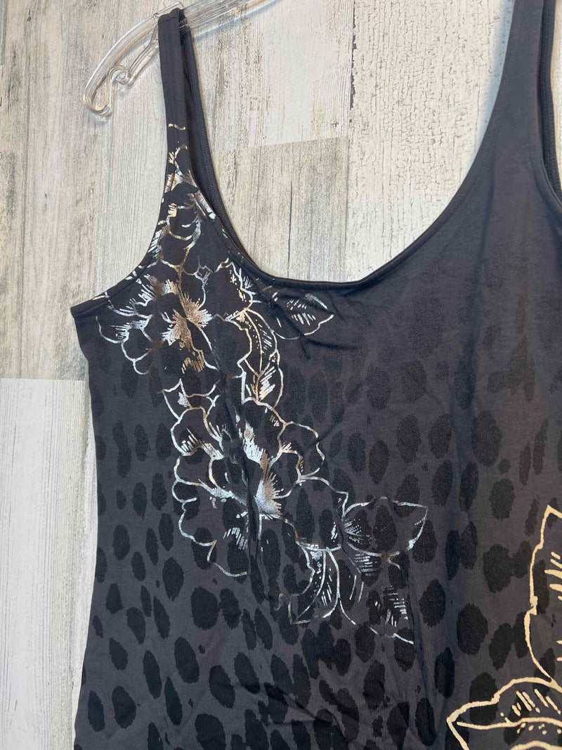Express Size M Shirt