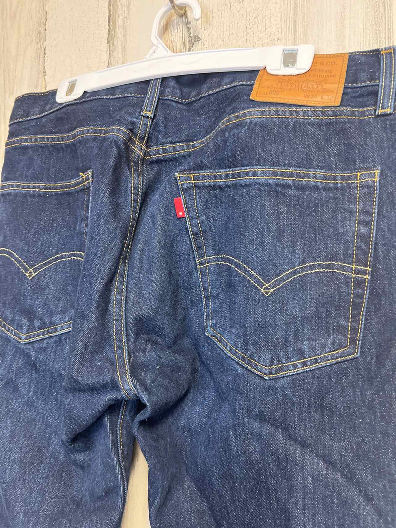 Size 36/32 Levi Strauss & Co. Jeans