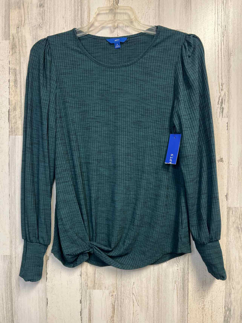Apt. 9 Size M Shirt