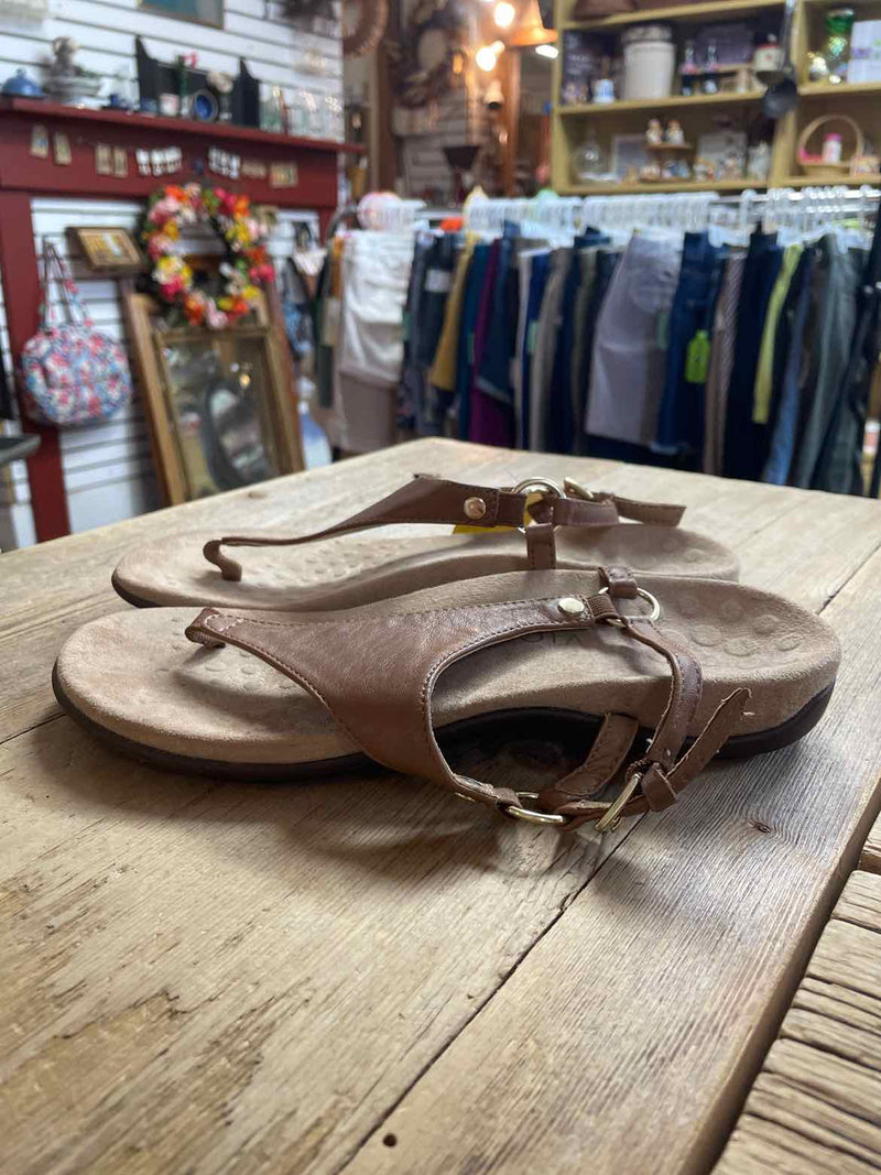 Shoe Size 7 Vionic Sandals