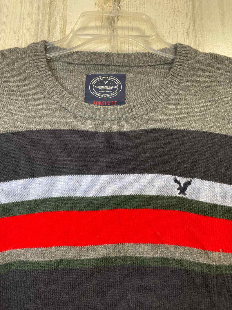 Size M American Eagle Shirt