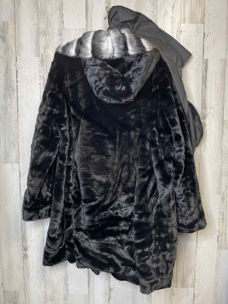 Size 2X Dennis Basso Coat