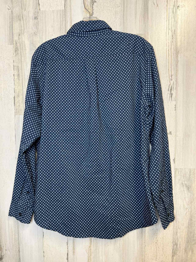 Size M Dockers Shirt