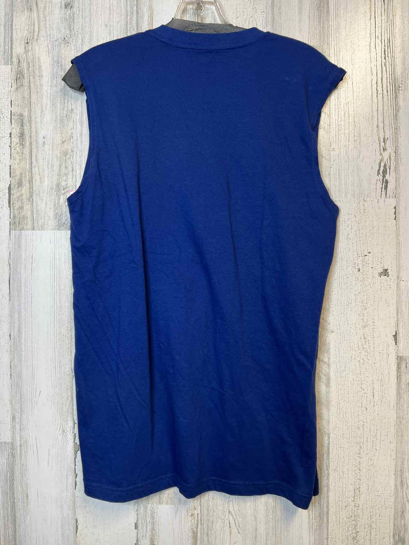 Size M Champion Shirt