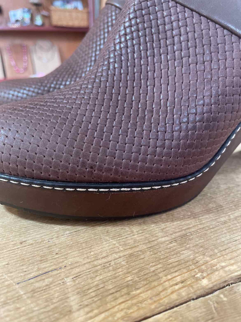 Shoe Size 10 Banana Republic Shoes