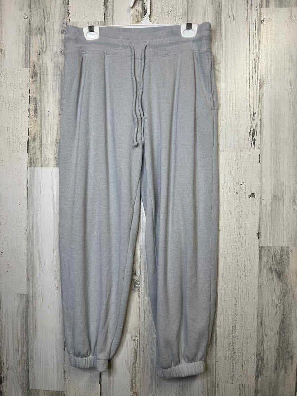 Size M American Eagle Pants