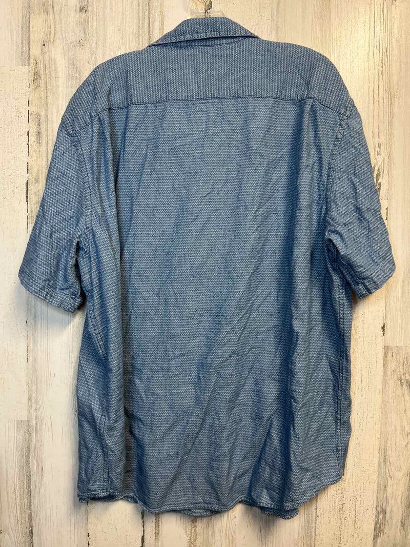 Size XXL Old Navy Shirt