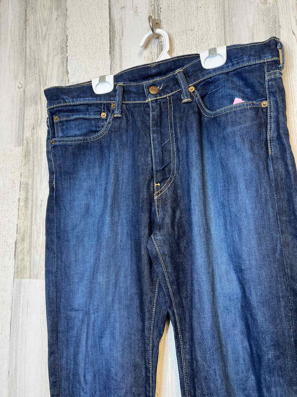 Size 34/32 Levi Strauss & Co. Jeans