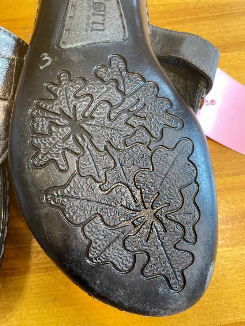 Shoe Size 8 Born Sandals