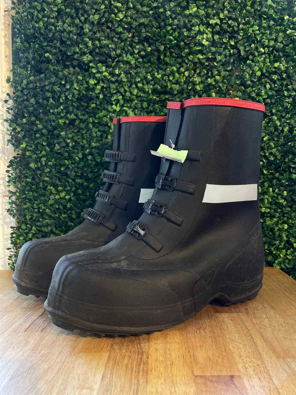12 Tingley Boots