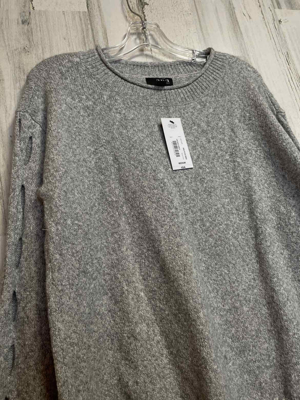 A.N.A. Size M Sweater