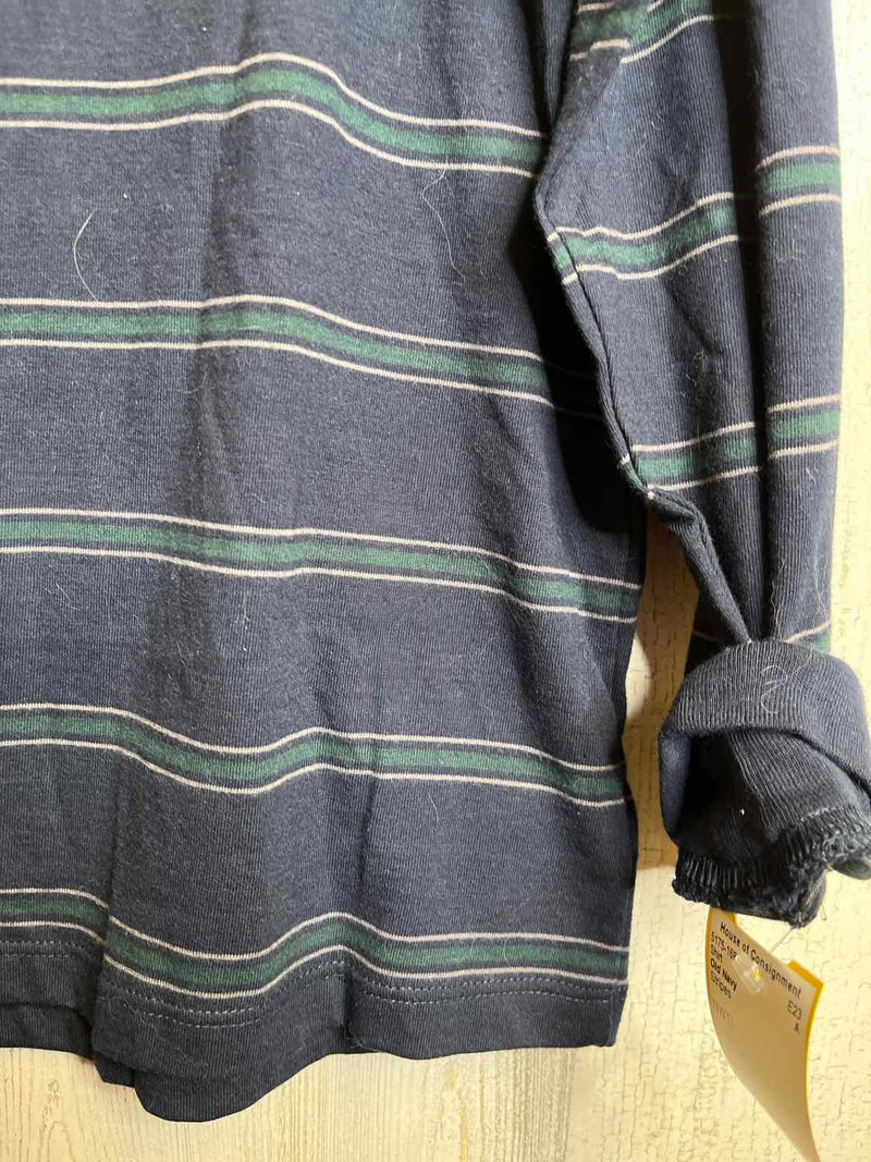 Size M Old Navy Shirt