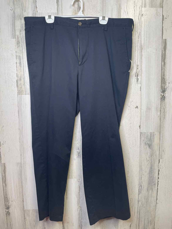 Size 40/30 Dockers Pants