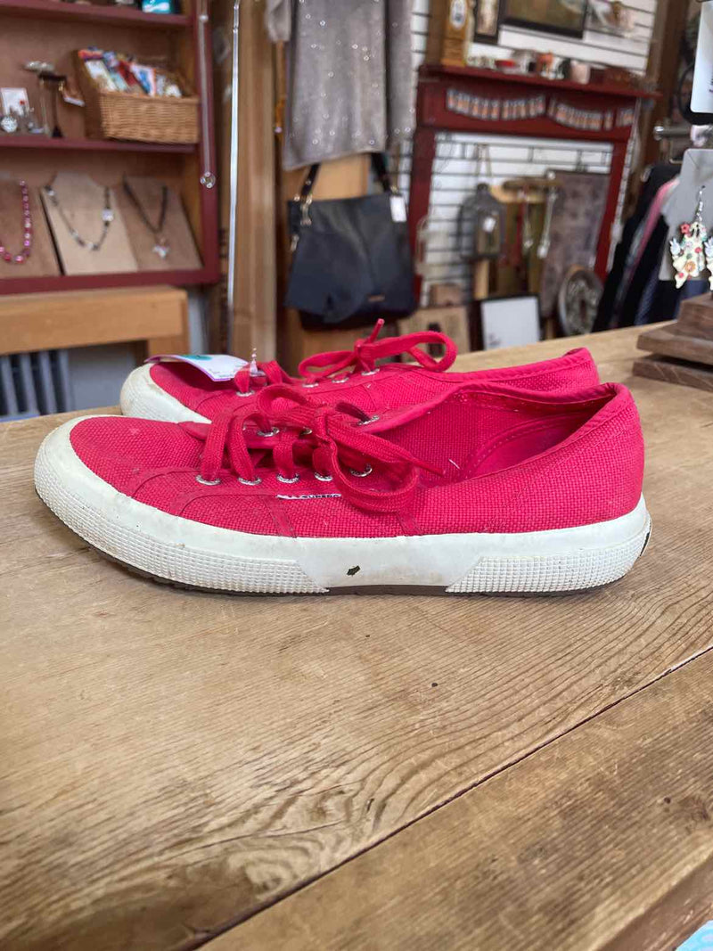 Shoe Size 7.5 SUPERGA Shoes