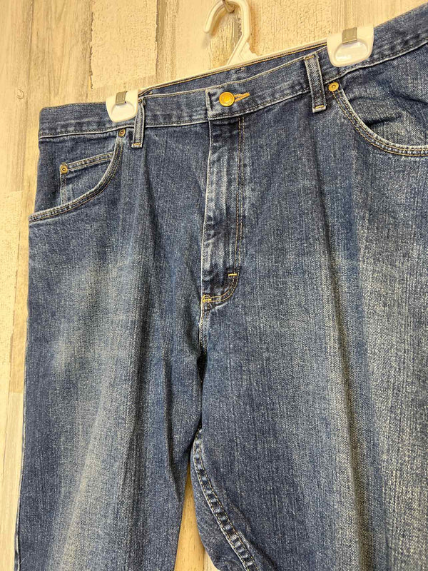 Size 40/30 Wrangler Jeans